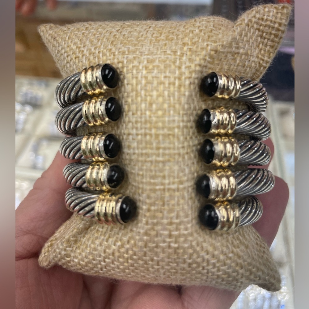 Bracelet 14K Gold and 925 Silver. Ónix. Natural Stones.